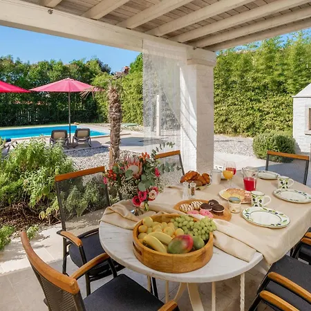 Holiday home Cvita Domenica